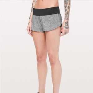LULULEMON Speed Up Low-Rise Lined Short 2.5” in heathered gray. Size 6.